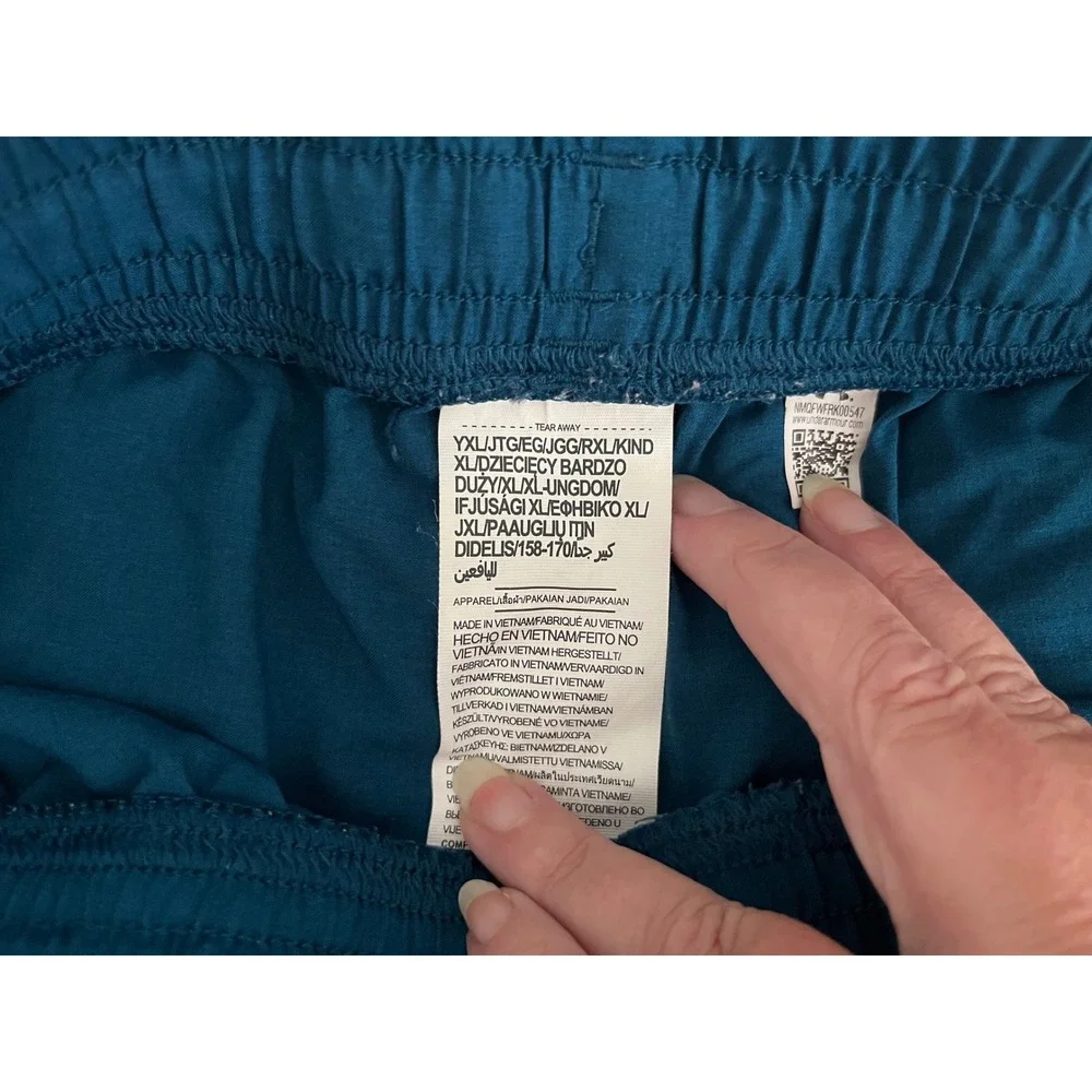 Under Armour Girls Teal Blue Pink White Athletic Running Shorts Size XL YXL